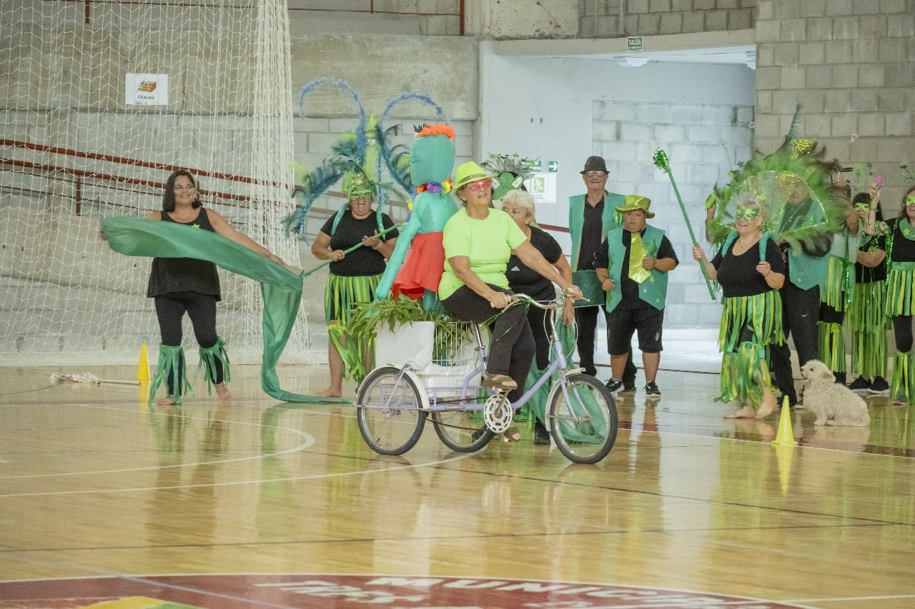 Cierre de la Colonia de Verano para Adultos Mayores a pura fiesta