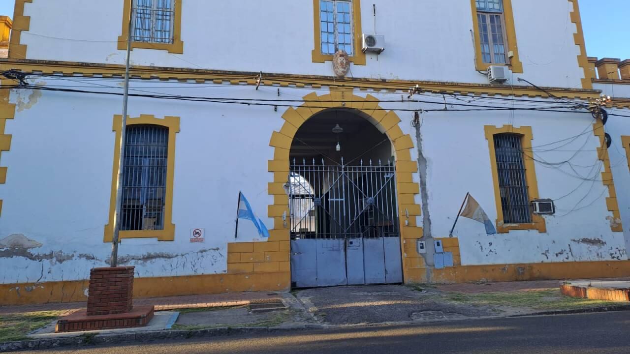 Los tiradores abrieron fuego contra la fachada de Zeballos al 2900.