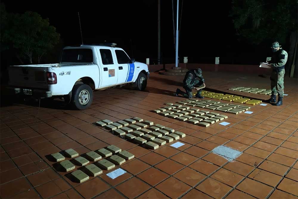 Prefectura Naval Argentina secuestró marihuana en Eldorado.