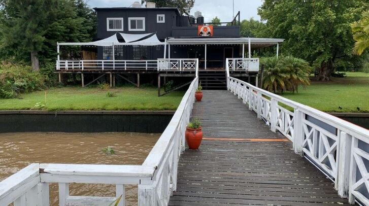 El bar de Nicolás y sus amigos debió cerrar por la cuarentena. Sólo estuvo cuatro meses abiertos desde su apertura, en enero 2020.