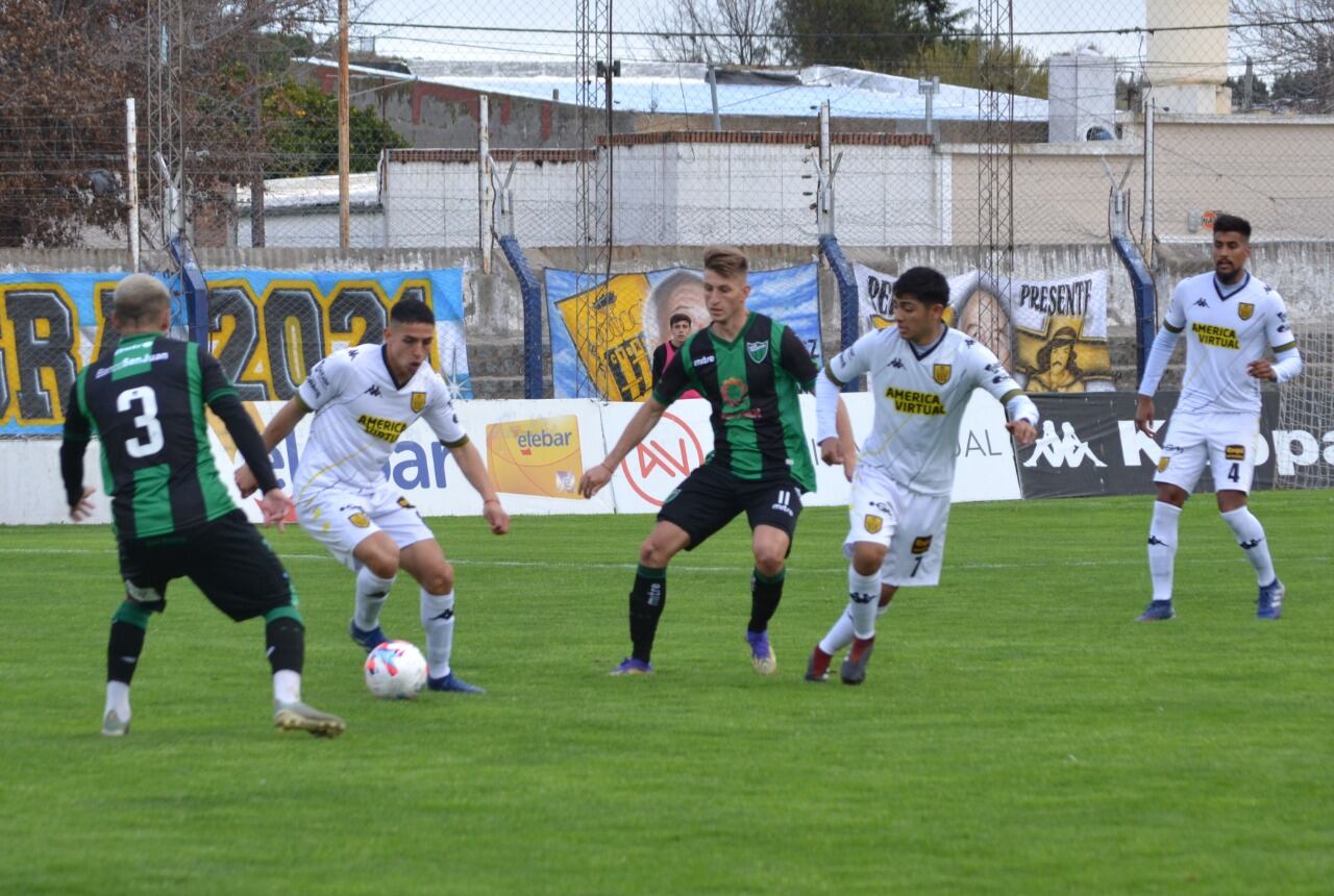 Así fue el empate entre Santamarina de Tandil y San Martín de San Juan.