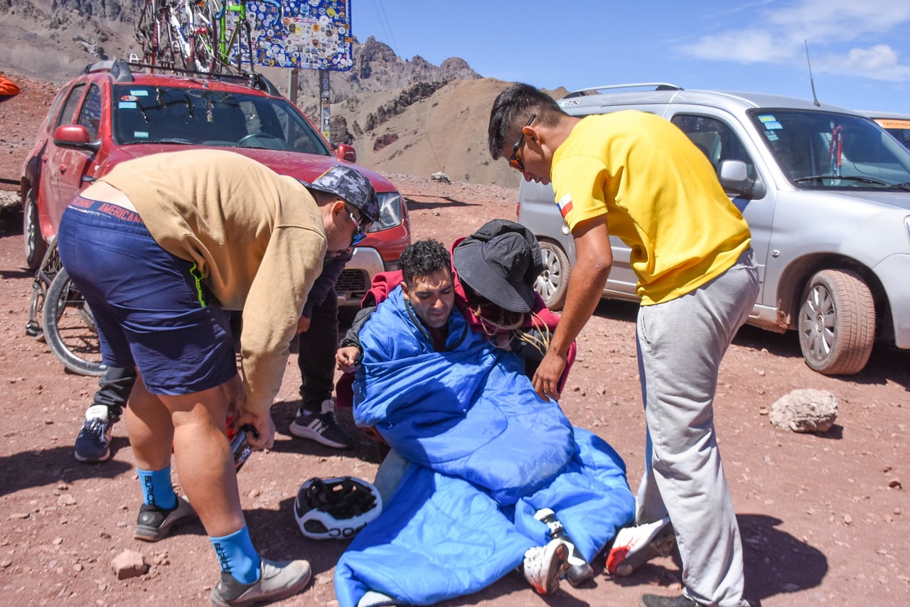 Vuelta de Mendoza 2023, septima etapa, el mendocino Mario Ovejero ganó la etapa reina en el Cristo Redentor.

Foto: Mariana Villa / Los Andes