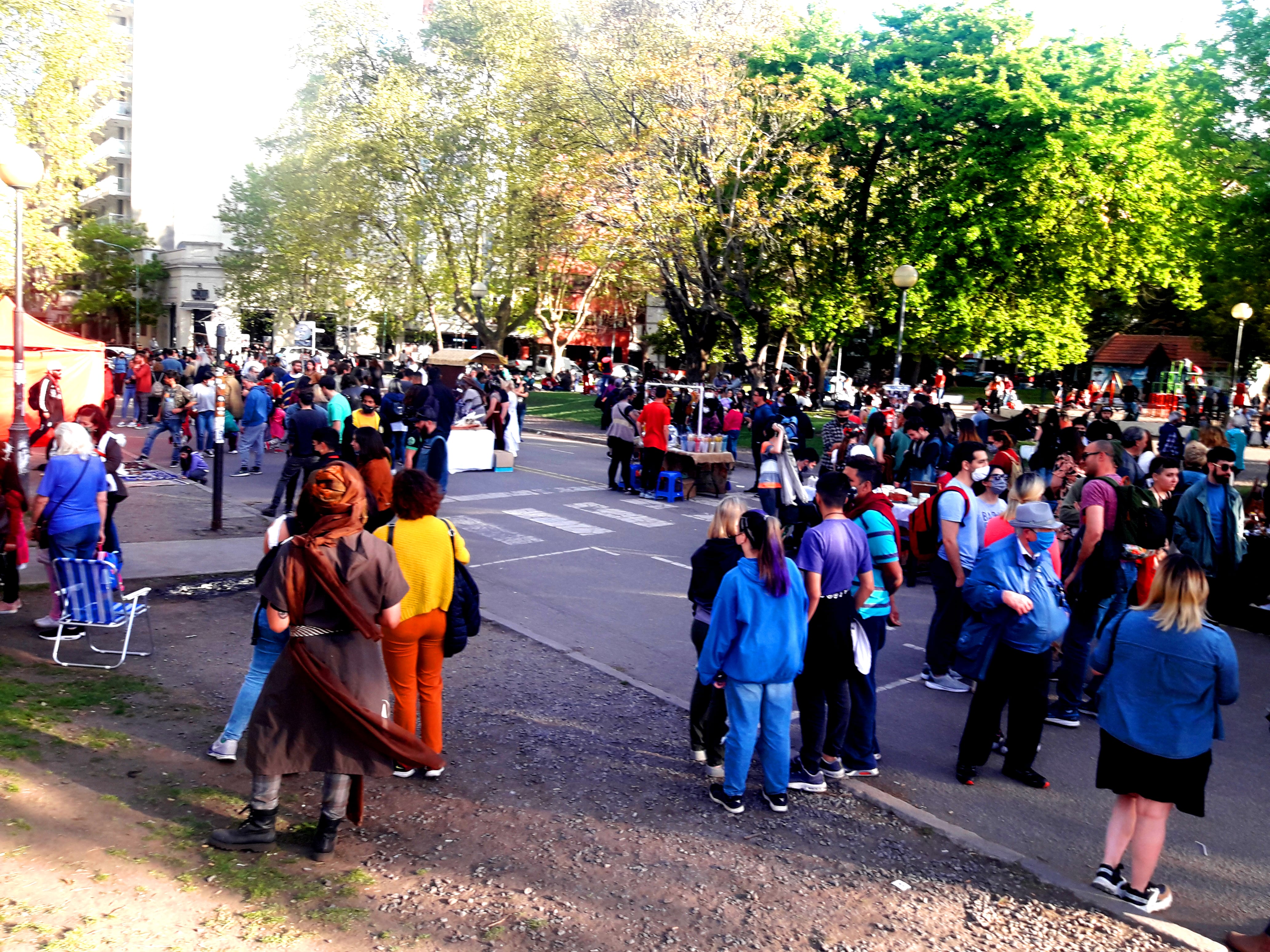 Primer club de combate medieval de la ciudad organizó un evento que recreó escenas de una tradición que lleva 800 años.