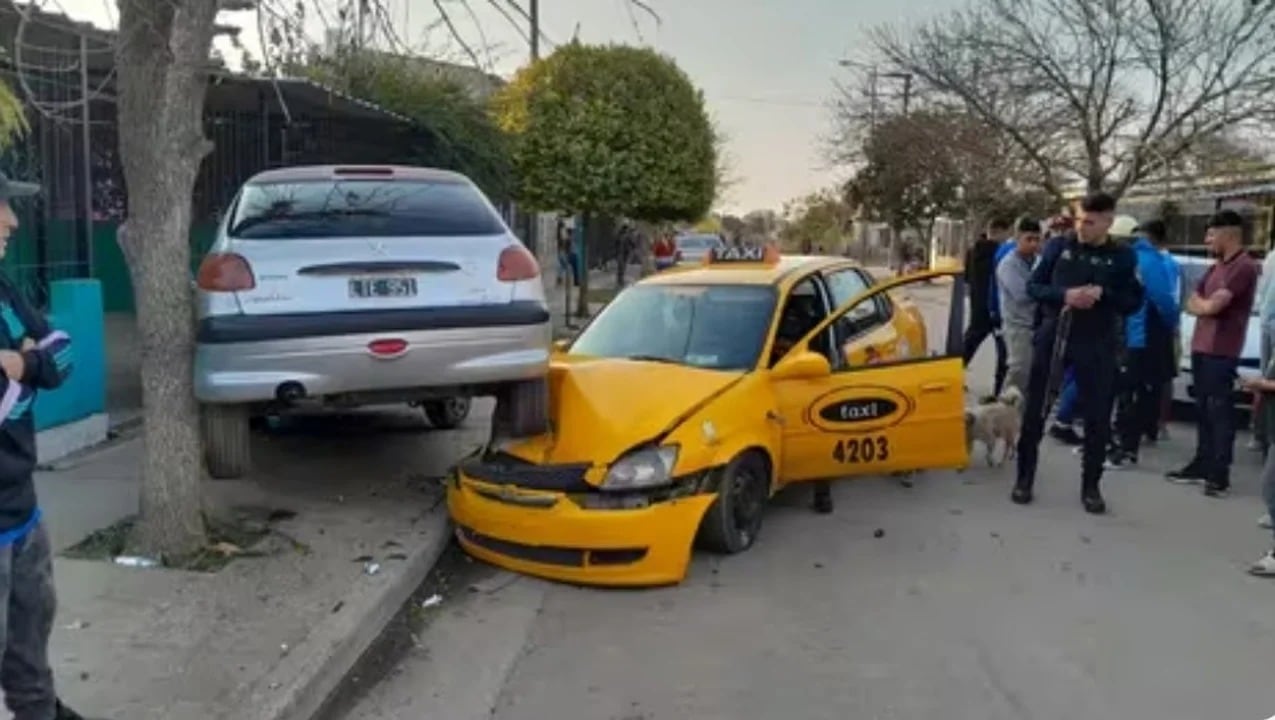 La secuencia culminó en un terrible choque en la ciudad de Córdoba.