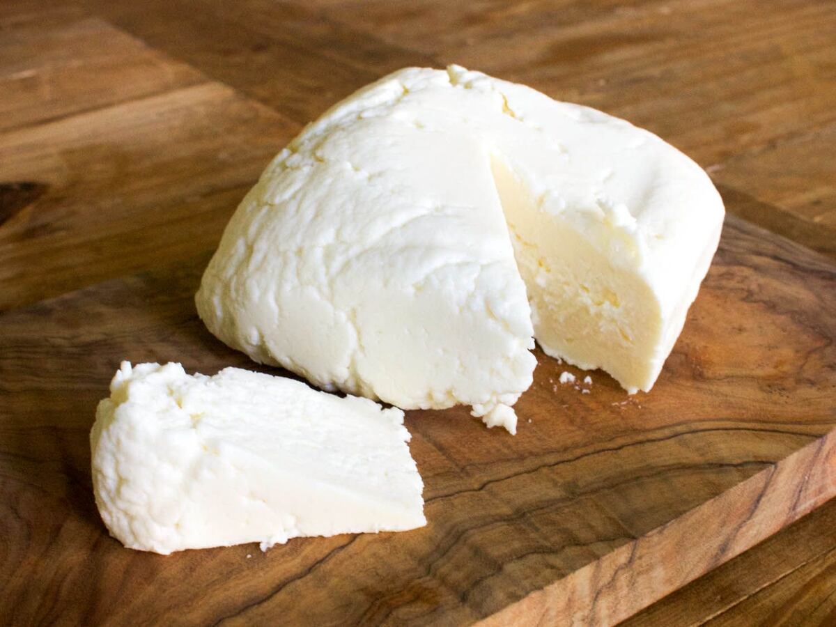 La técnica viral para convertir 200 gramos de queso en más de un kilo: “Para un dip queda super”