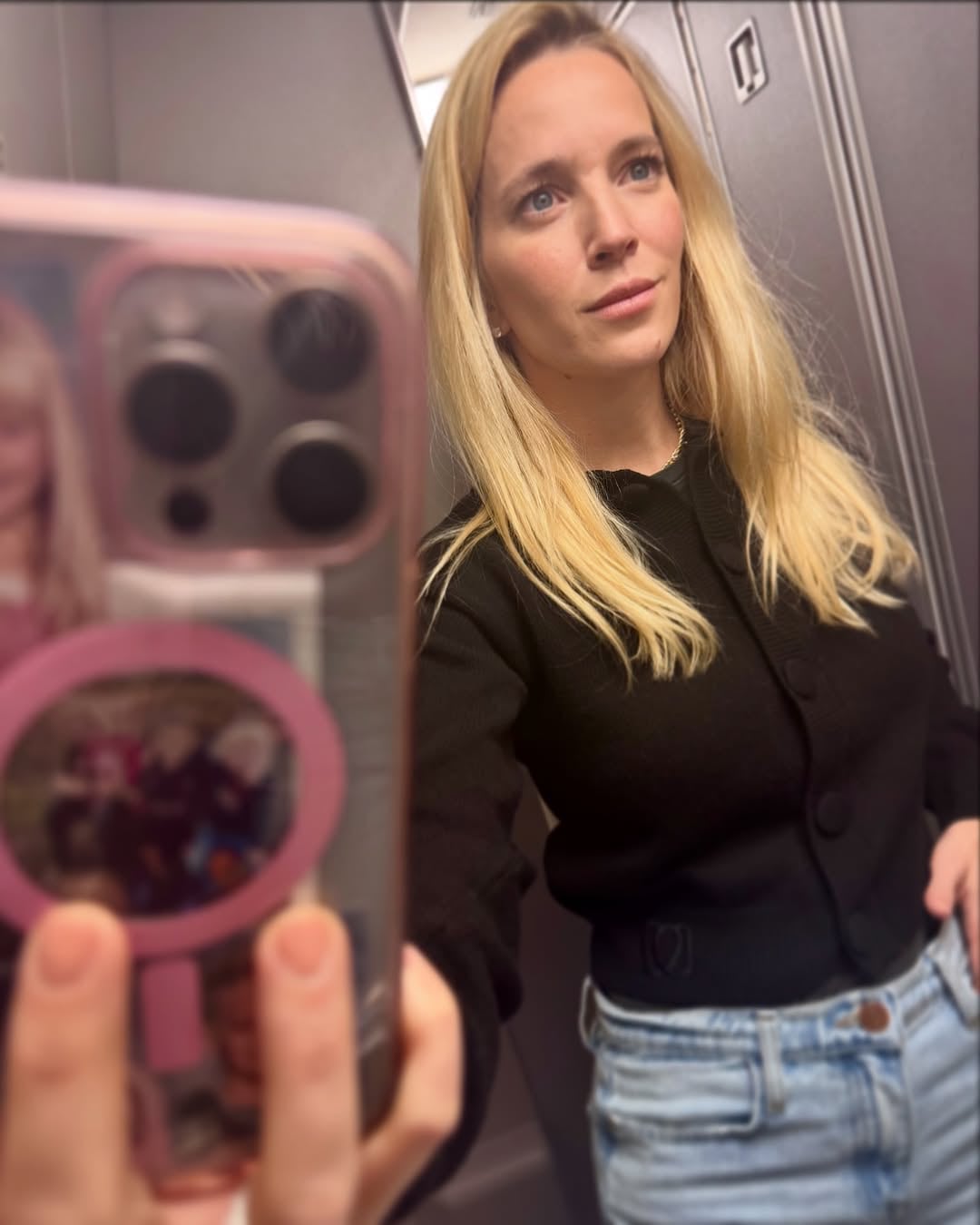 El look de Lopilato para viajar a España.