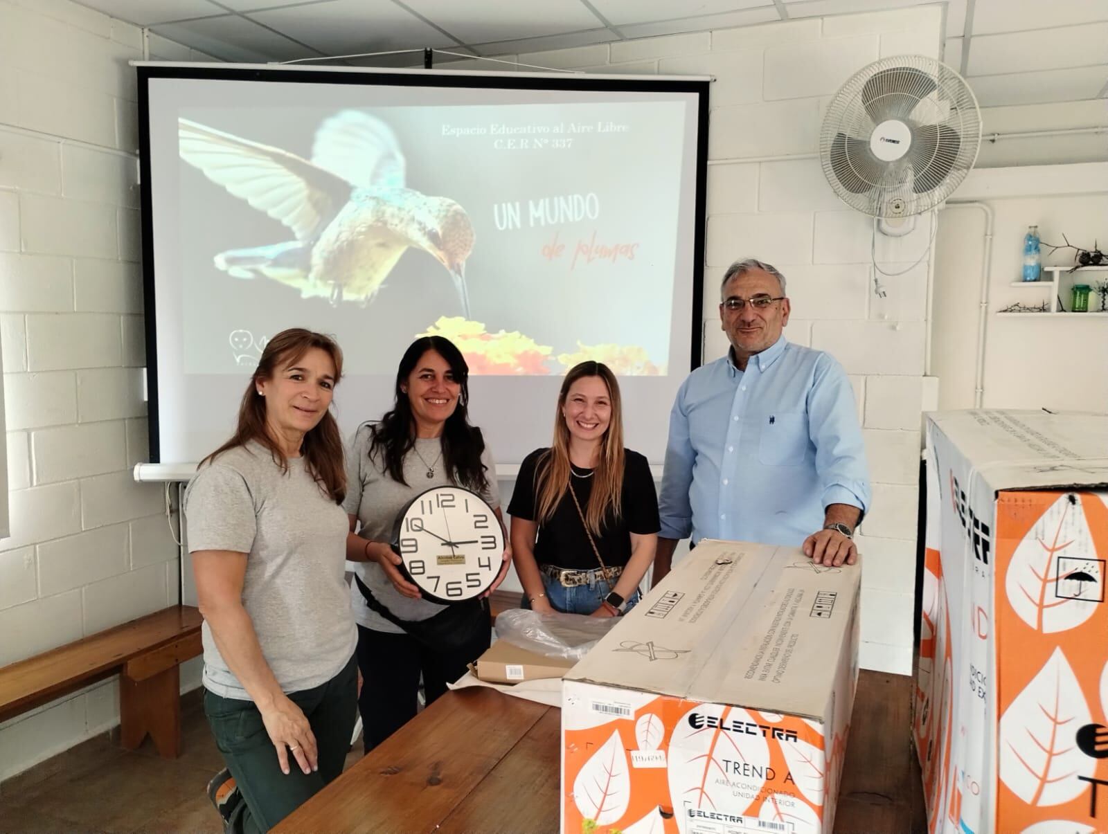 Alcides Calvo visitó el espacio educativo funciona en las instalaciones del Centro de Educación Regional N°337 Bartolomé Mitre de Estación María Juana