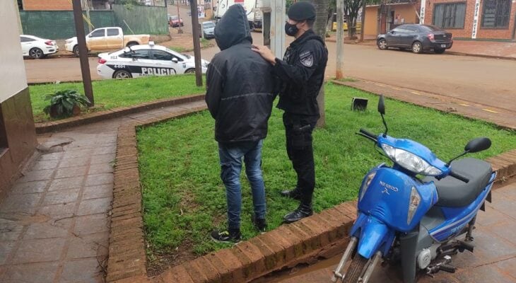 Terminó detenido tras sustraer una motocicleta en Oberá.