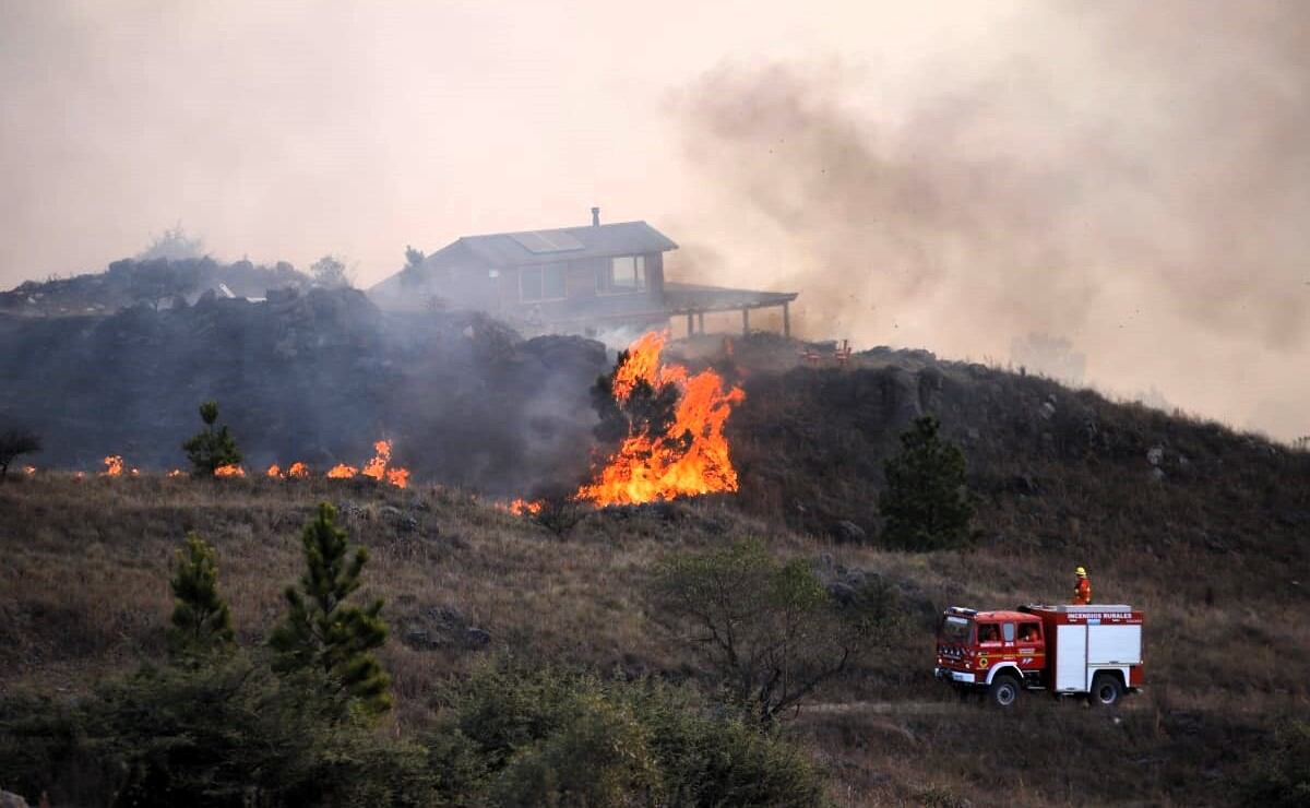 Incendios en la zona alta de Villa Yacanto. 