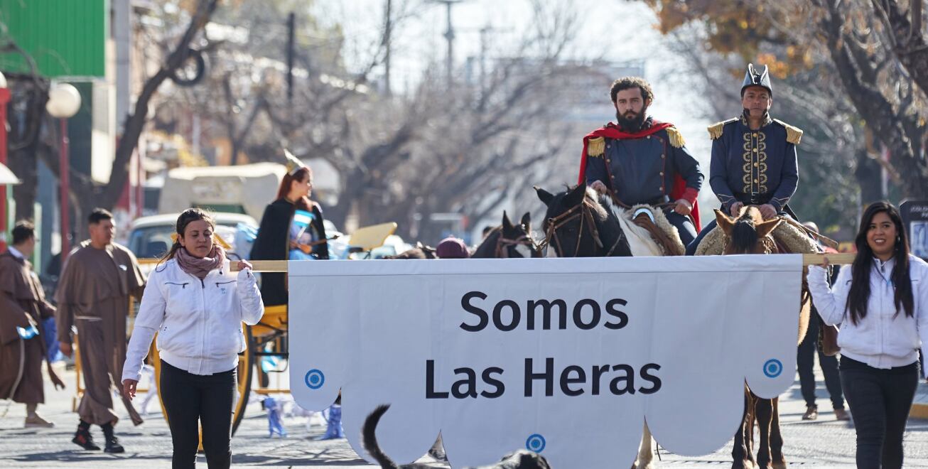 Histórico festejo del Día de la Independencia en Las Heras.