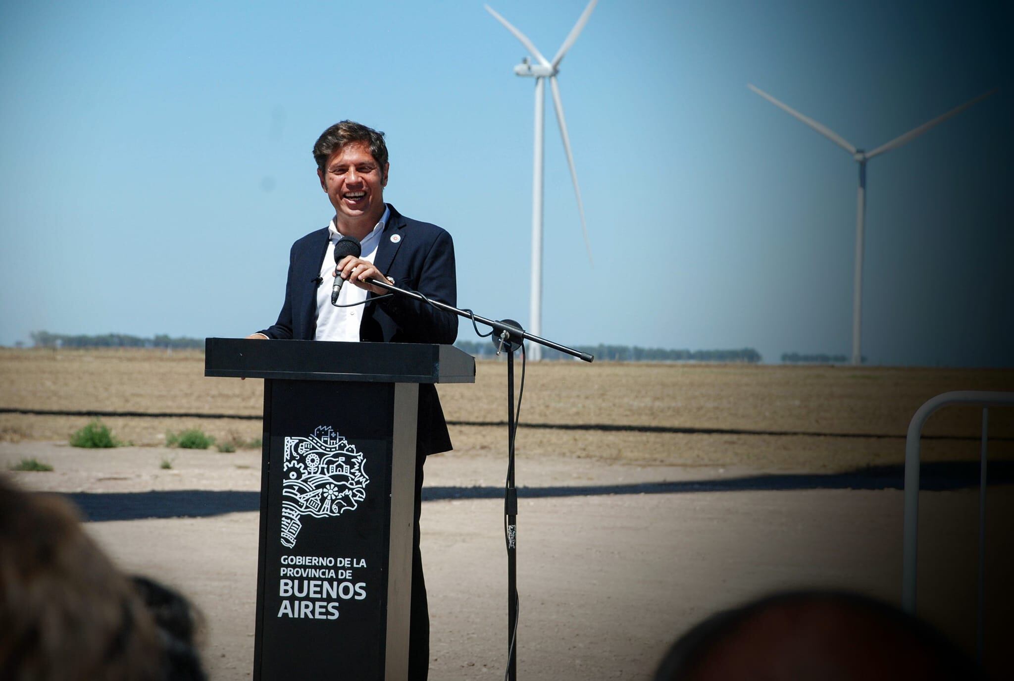 El Gobernador de la Provincia de Buenos Aires el Dr. Axel Kicillof visitó, junto a su equipo y en compañía de referentes del Frente de Todos Coronel Rosales, el Parque Eólico Pampa Energía IV.