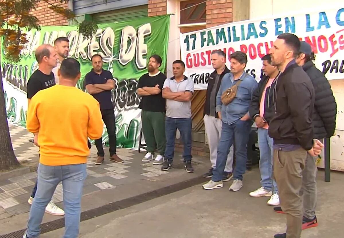 Una histórica empresa de Córdoba despidió a sus trabajadores por Whatsapp
