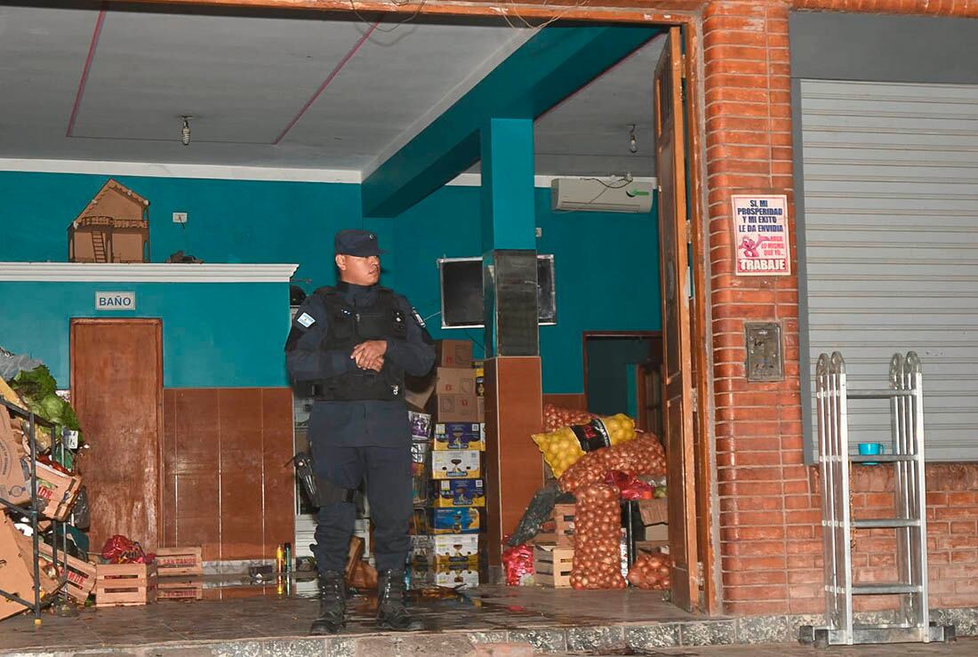 Casa donde se produjo un Incendio con el saldo de un niño muerto en El Algarrobal en Las Heras. Foto José Gutiérrez / Los Andes