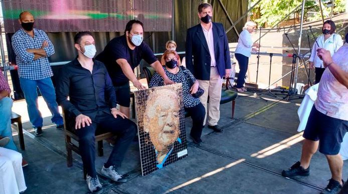 Matías Morla participó de la inauguración de una avenida con el nombre de Maradona en Esquina, Corrientes. Foto: Clarín.