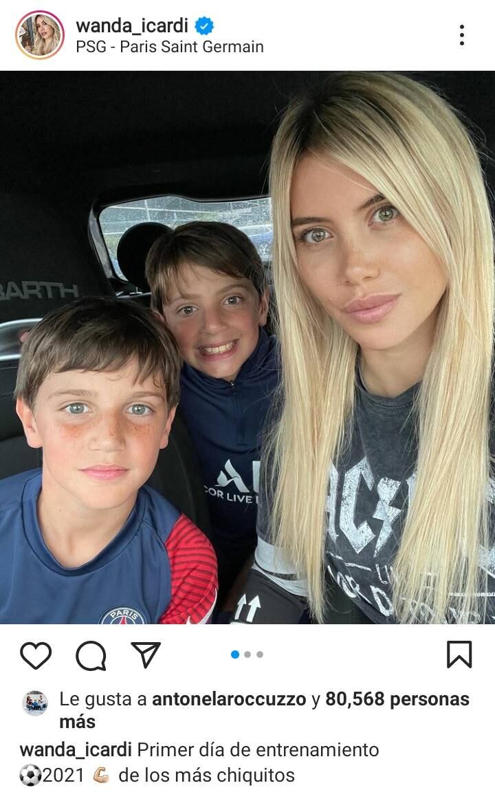 Wanda llevó a sus hijos más chicos al primer día de entrenamiento.