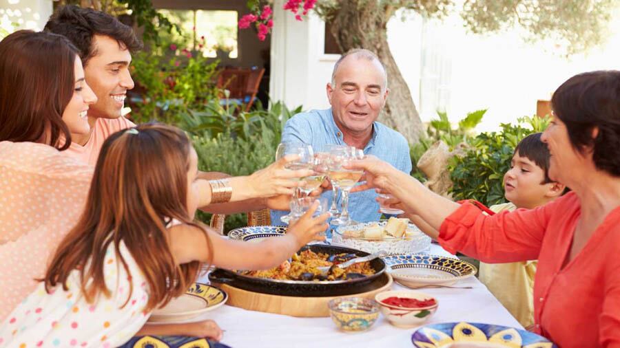 Permiten reuniones para el Día del Padre 