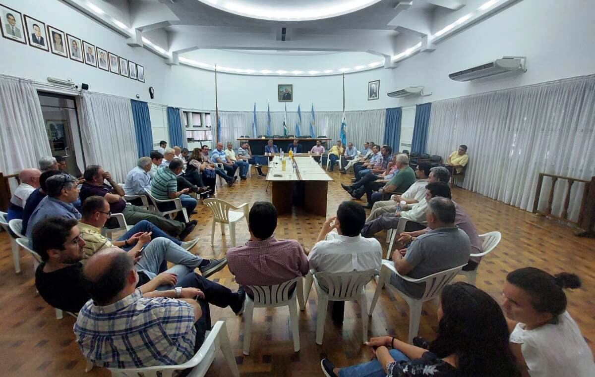 Emir Félix estuvo con Jorge Solmi, secretario de Coordinación Federal Agropecuaria de la Nación, y se reunieron con productores.