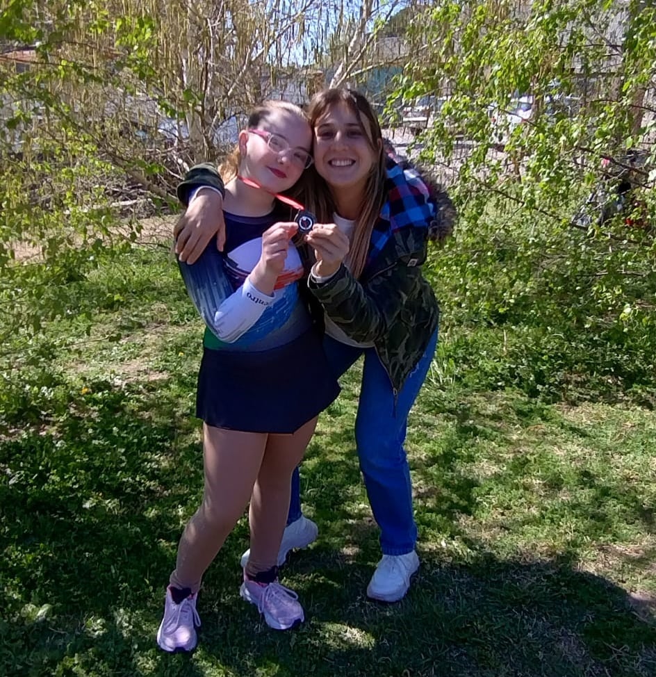 Destacada participación de las patinadoras del Club Colegiales en el Provincial de Olavarría