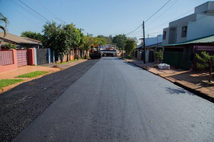 Pavimento Urbano se encuentra realizando obras en Puerto Iguazú.