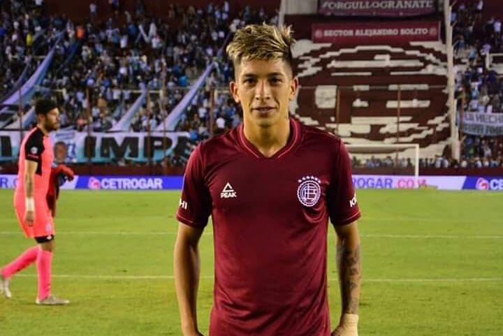 “El Chino” Esquivel tuvo una gran irrupción en el Granate desde su debut en 2019 y convirtió tres goles importantes. Llega a préstamo a Talleres. (Prensa Lanús)