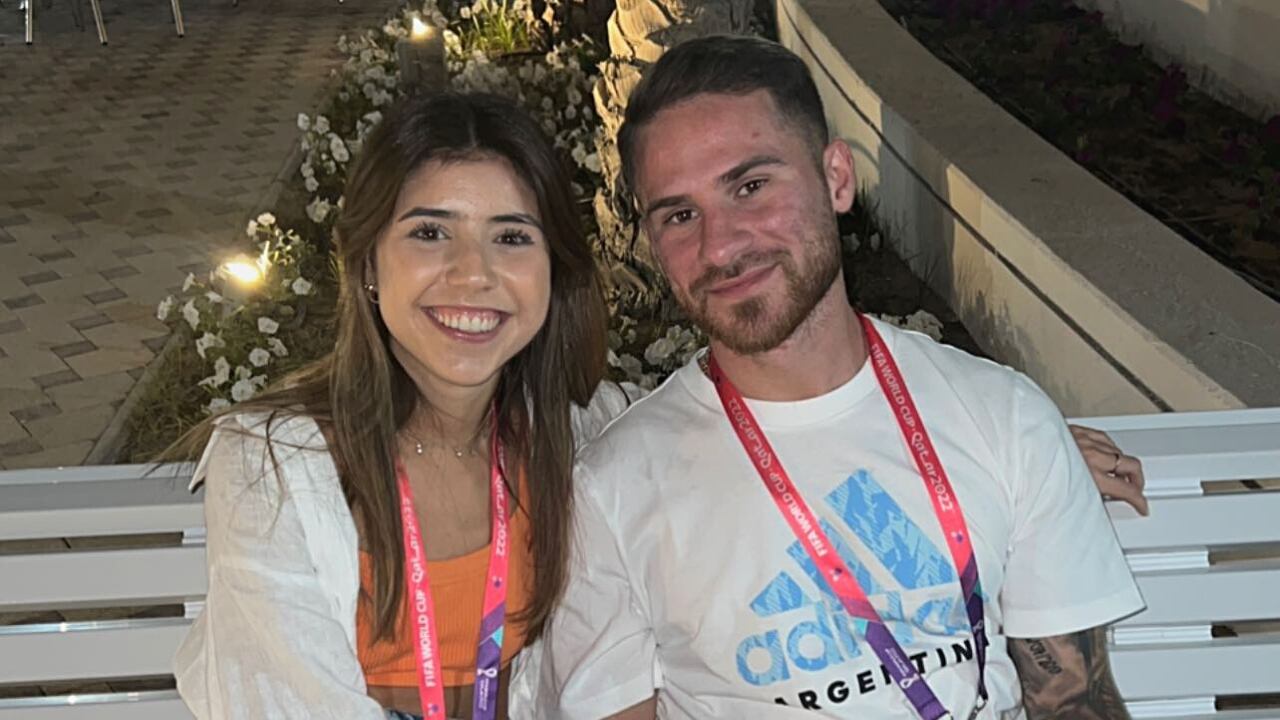 Camila Mayan y Alexis Mac Allister están en pareja desde 2018 y viven juntos en Londres.