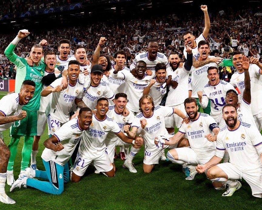 Los jugadores del Real Madrid celebran el pasaje a la final de la Champions League.