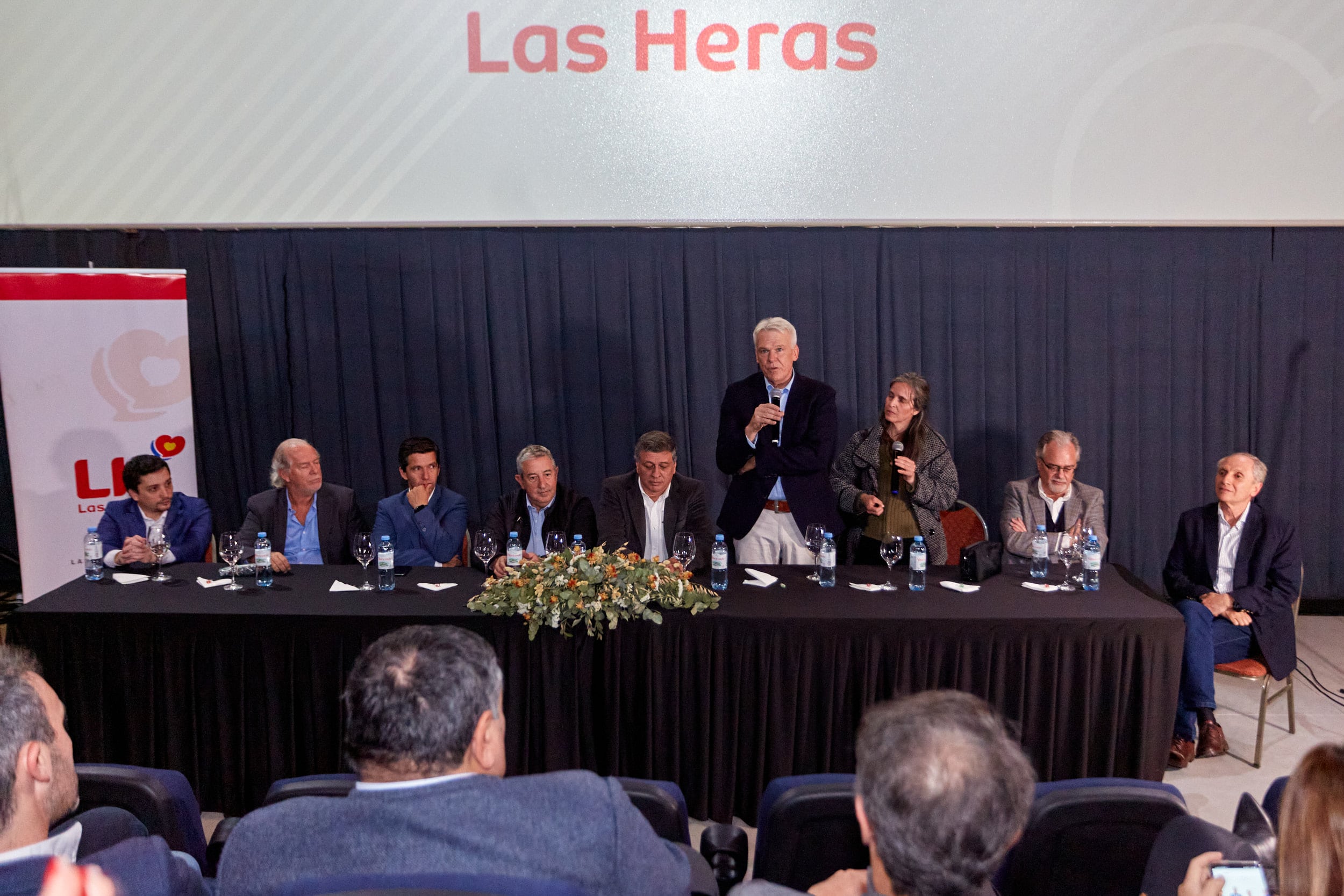 La presentación estuvo encabezada por Daniel Orozco, Mario Isgro, y representantes de la empresa Alengo Germany; el CEO, Wilhelm Dieckmann; director de Alengo Latam, Gerhard Portl y el director de Alengo Cono Sur, Pablo Michelin.