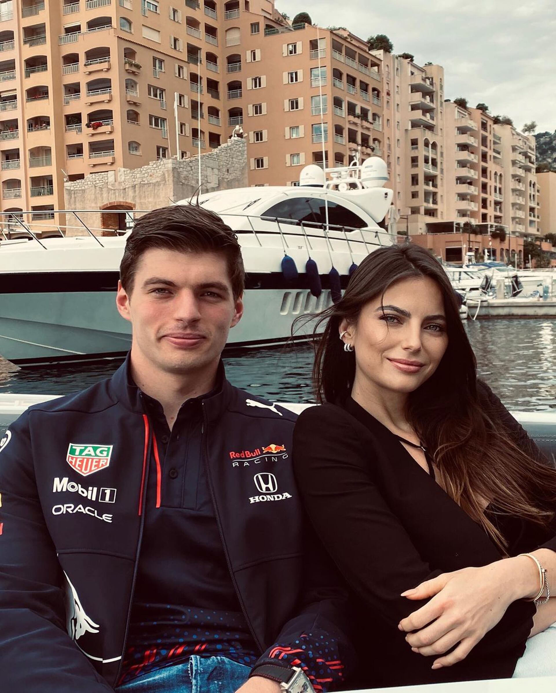 Quién es Kelly Piquet, la novia de Max Verstappen, y por qué la comparan con la China Suárez