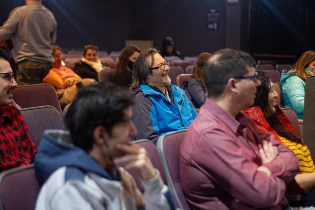 Se dicto charla en Ushuaia a cargo del escritor, guionista, productor y director Pedro Saborido “Identidad, Federalismo y Coso”.