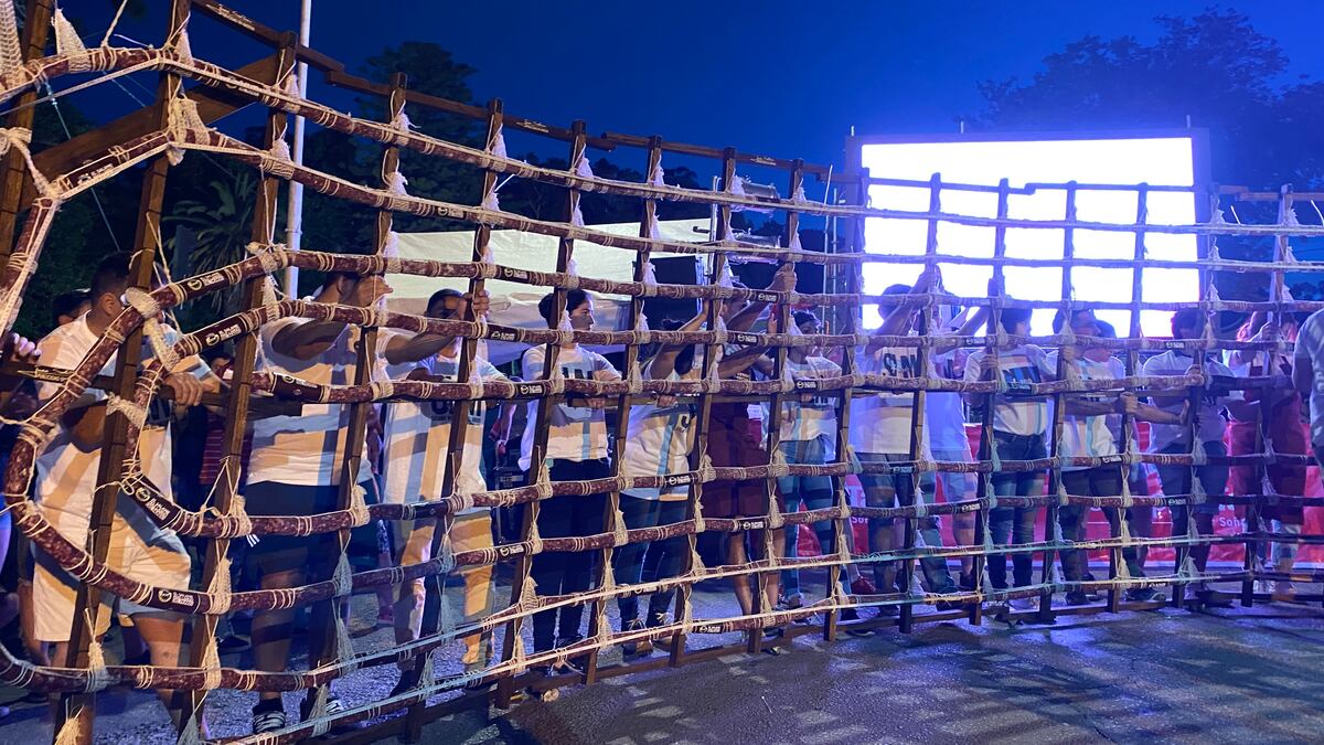 El salame más largo del mundo es de Tandil: curiosidades, fotos y la chance de llegar a los 200 metros