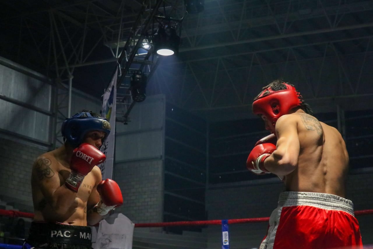 Boxeo en el Polideportivo Municipal de Tres Arroyos