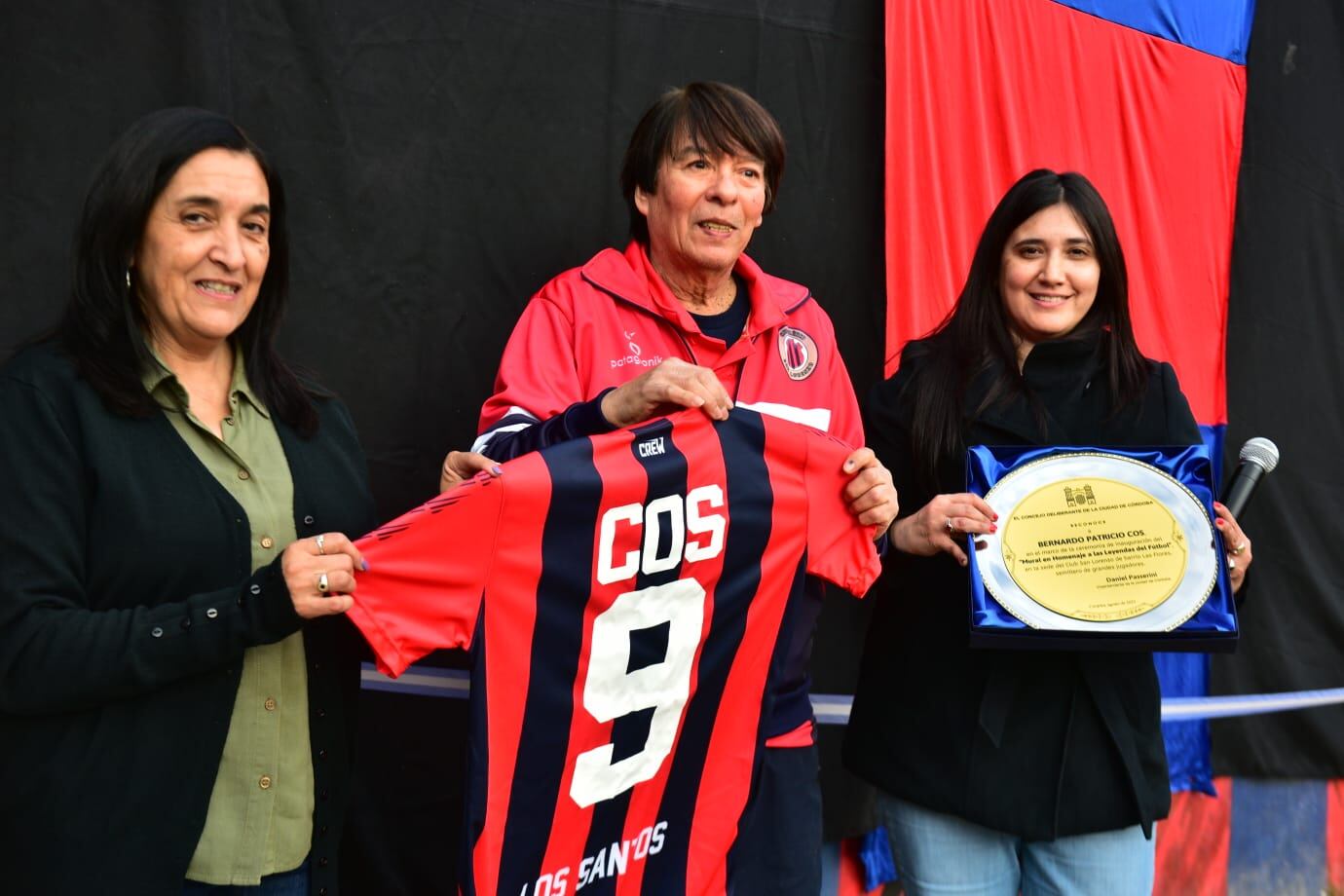 Inauguración del mural del Cuti Romero y leyendas del Club San Lorenzo de Córdoba (José Hernandez / La Voz)