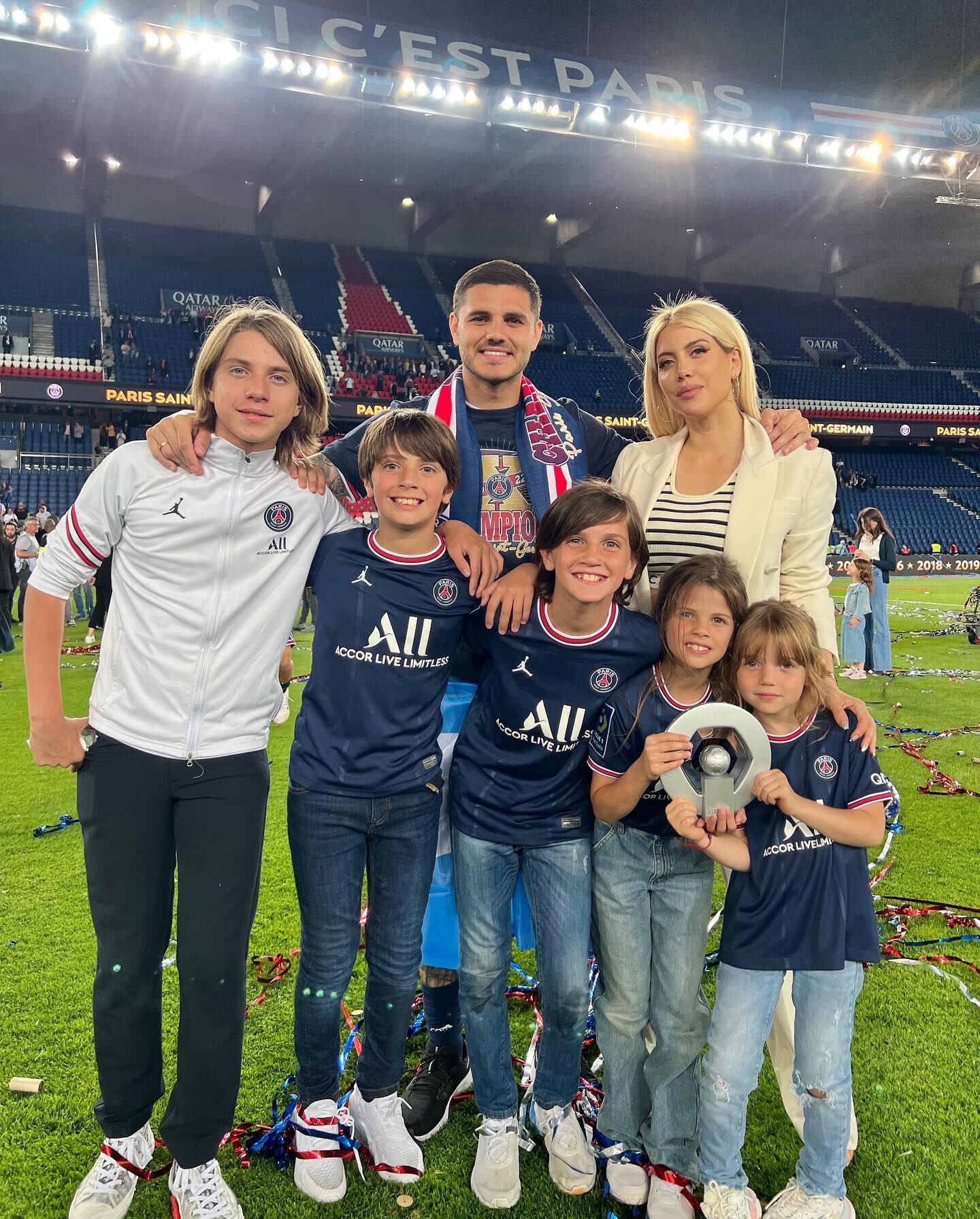 Mauro Icardi, Wanda Nara y sus hijos.