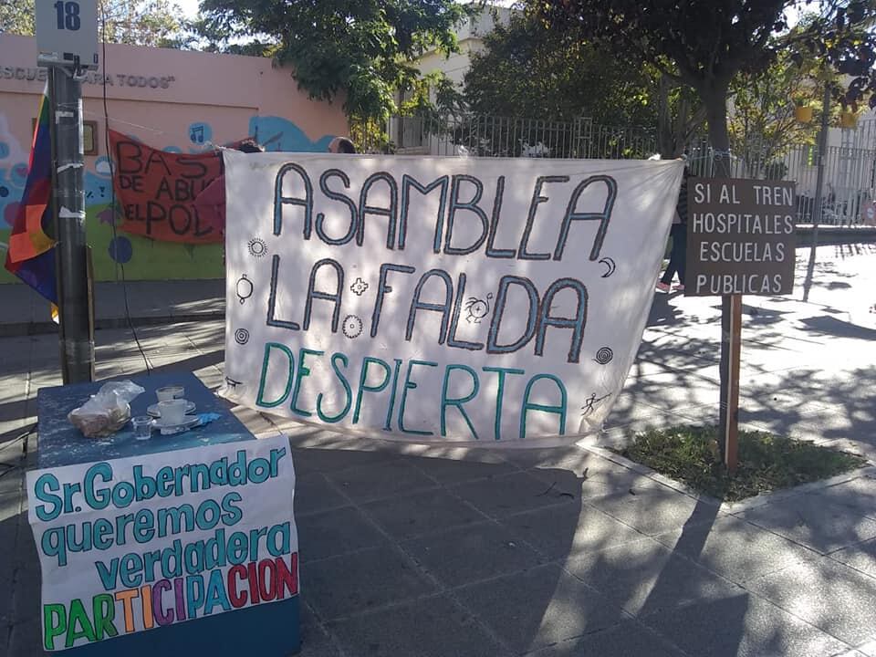 Ambientalistas llevaron a la calle a la asamblea virtual por la Autovía Punilla.