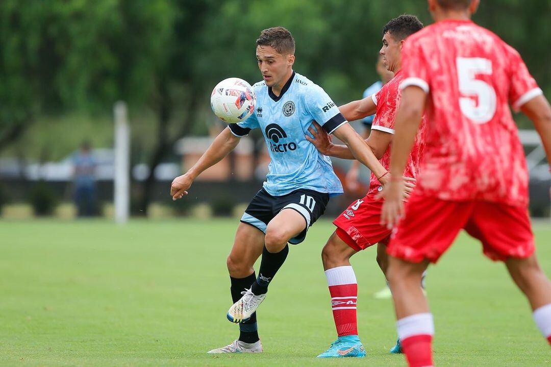 Francisco Maurino, jugador de la reserva de Belgrano, que marcó un golazo. (Prensa Belgrano).