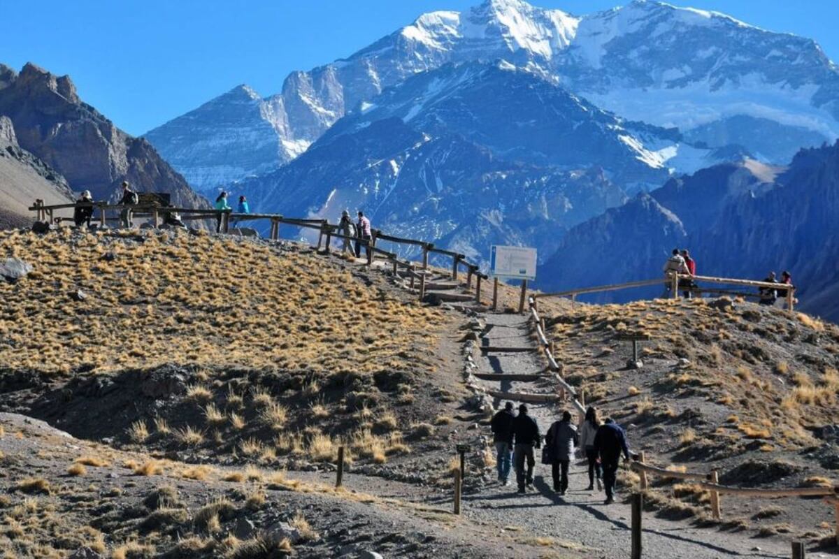 ¿Cómo se formó la Cordillera de los Andes? una charla desde la ciencia y para todos