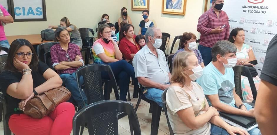 Exposición de Huevos de Pascua en Eldorado.