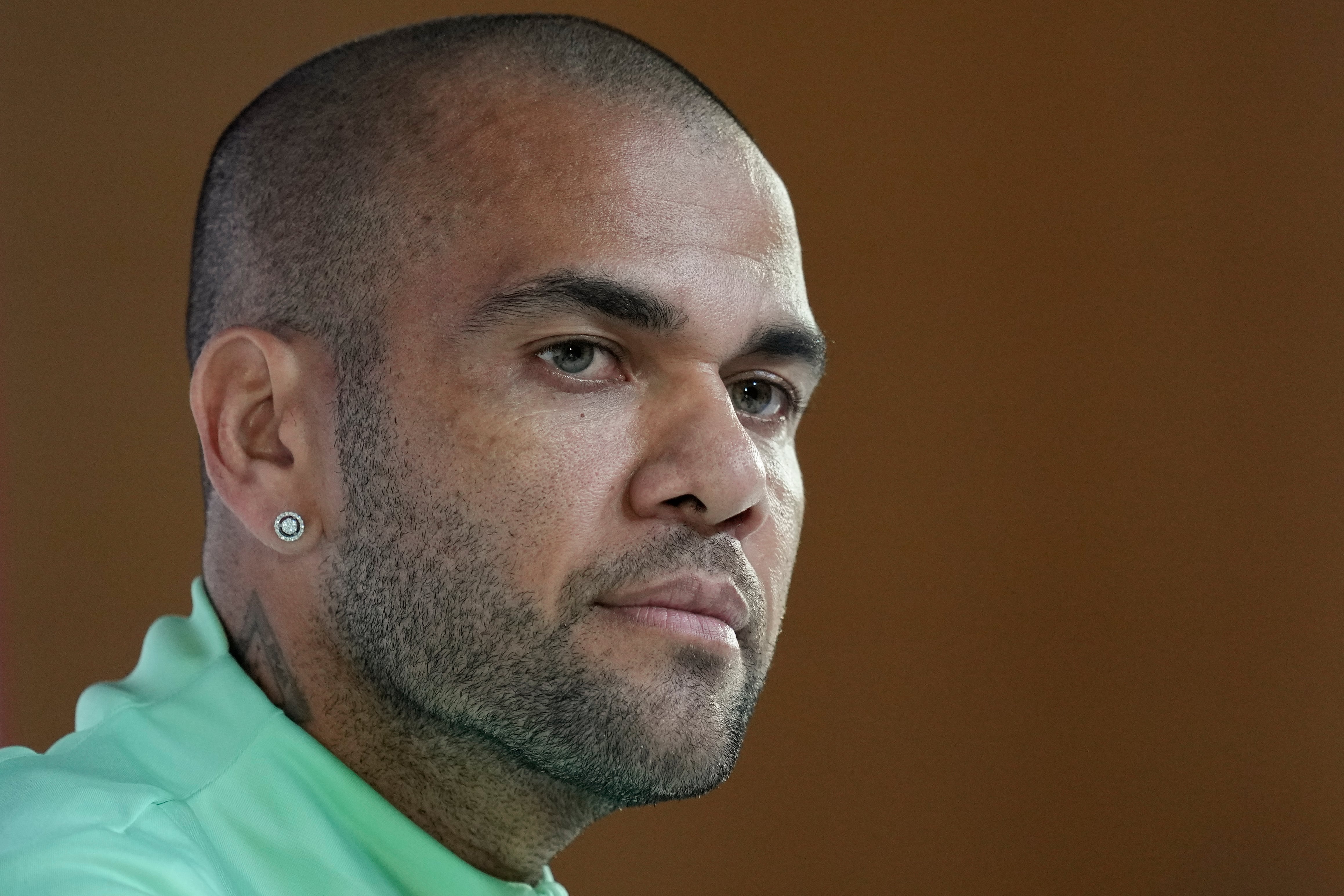 Dani Alves, juzgado por abuso sexual. (AP Foto/Andre Penner, Archivo)