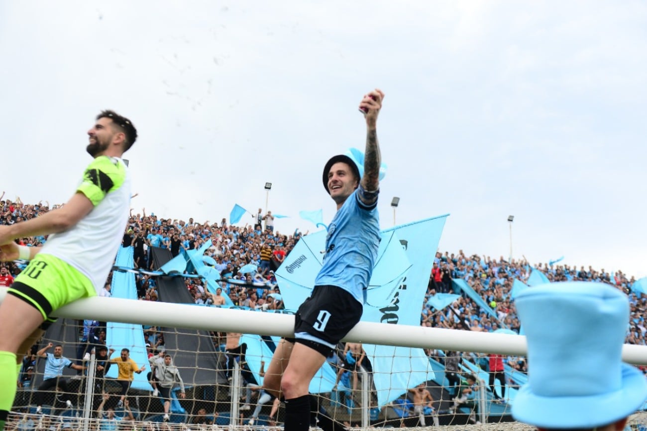 Belgrano se consagró campeón de la primera nacional a y ascendió a Primera (José Hernández/ LVI)