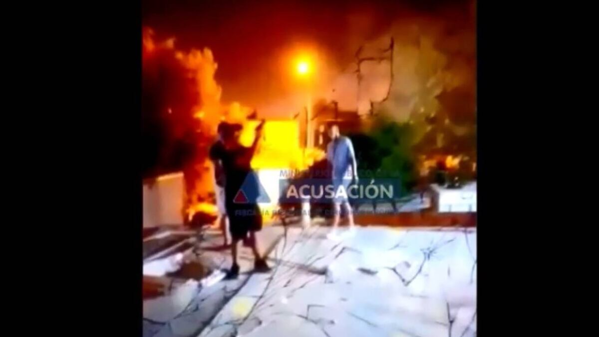 Difunden video de integrantes de Los Monos a los tiros