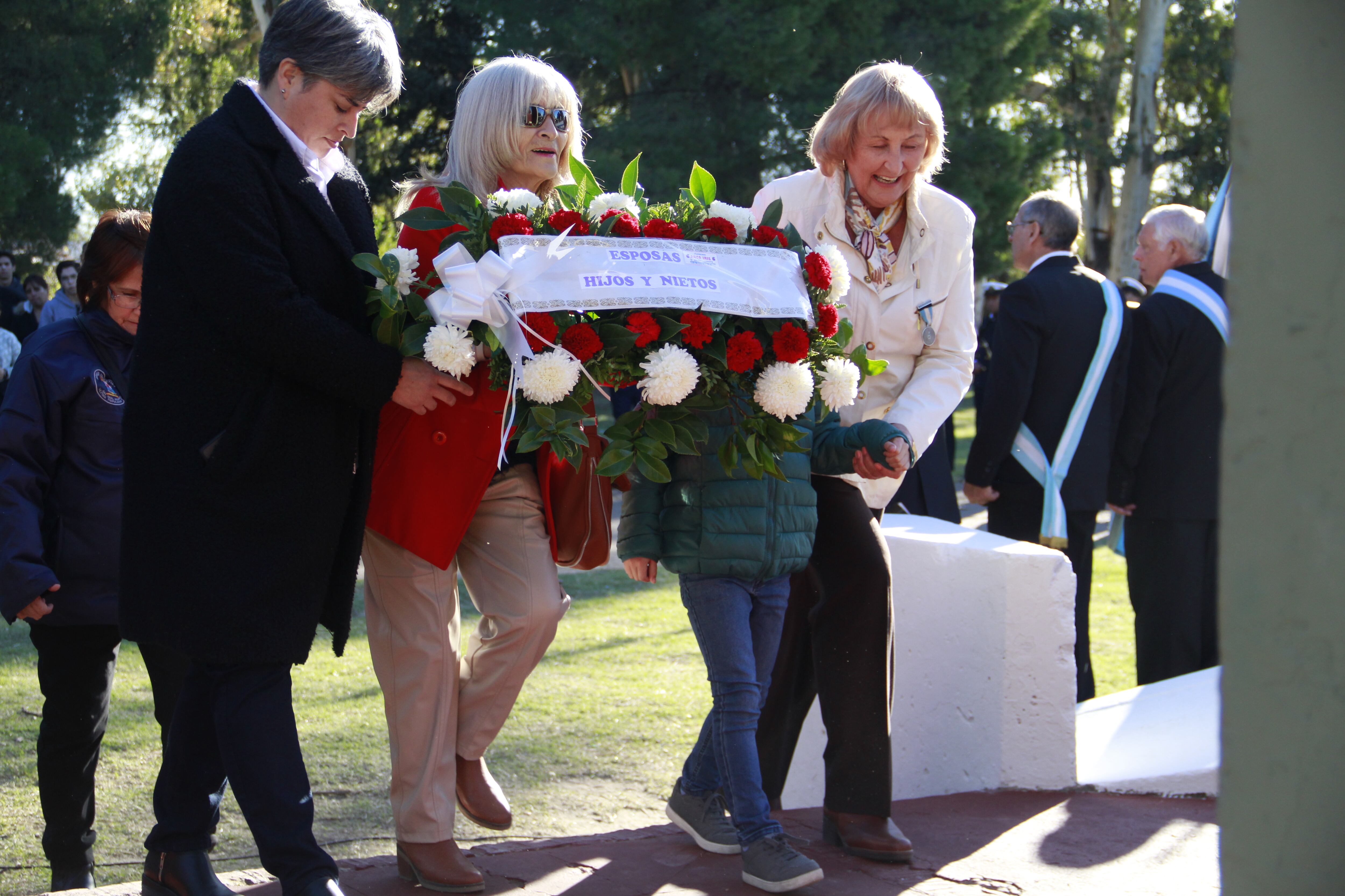 Punta Alta conmemoró el 41° aniversario del hundimiento del Crucero Belgrano