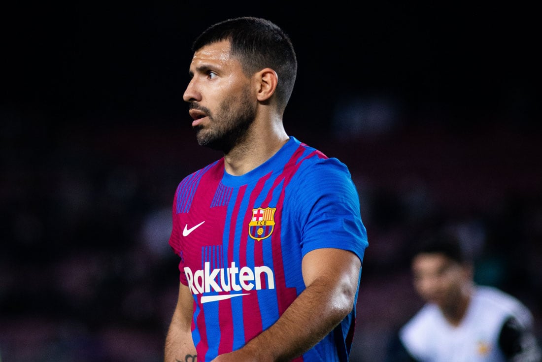 "El Kun" Agüero será sometido a un procedimiento en los próximos tres meses por la arritma detectada en el último partido. (@FCBarcelona_es)