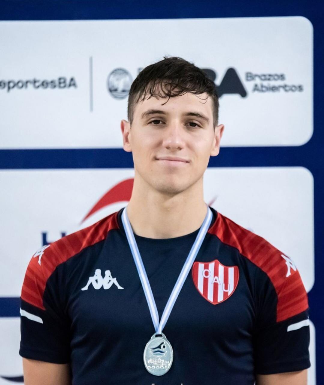 Benjamín Ghione natación Unión de Santa Fe