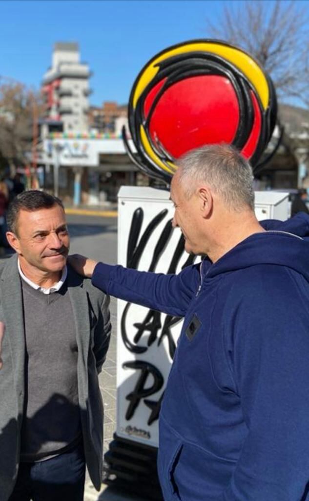 Hector Baldassi (Juntos por el Cambio) en respaldo a la candidatura de Esteban Avilés