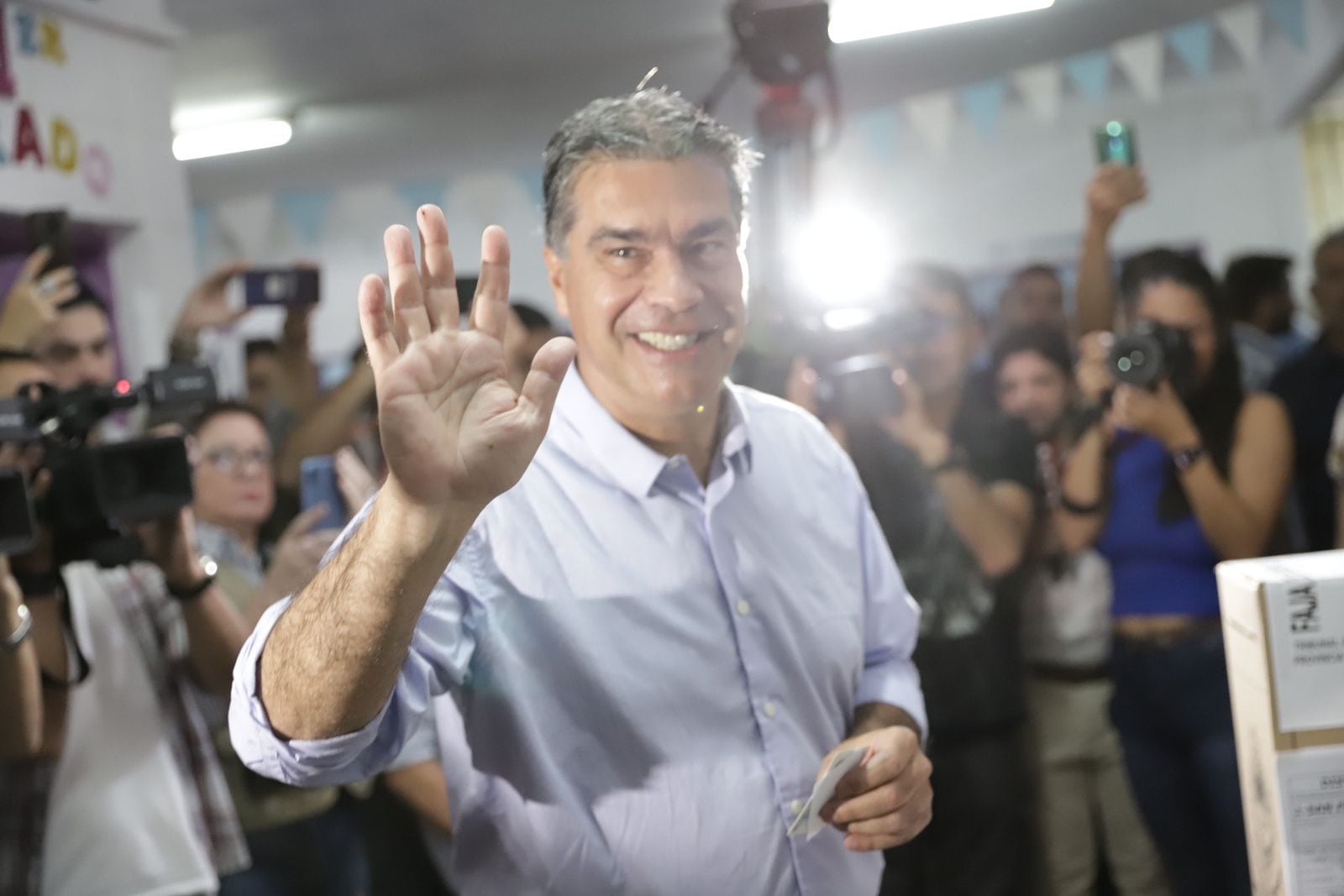 A primera hora, votó Jorge Capitanich, el gobernador que busca su reelección en Chaco.