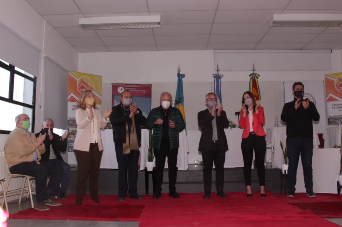 Acto de Colación de grado y entrega de diplomas en Cresta