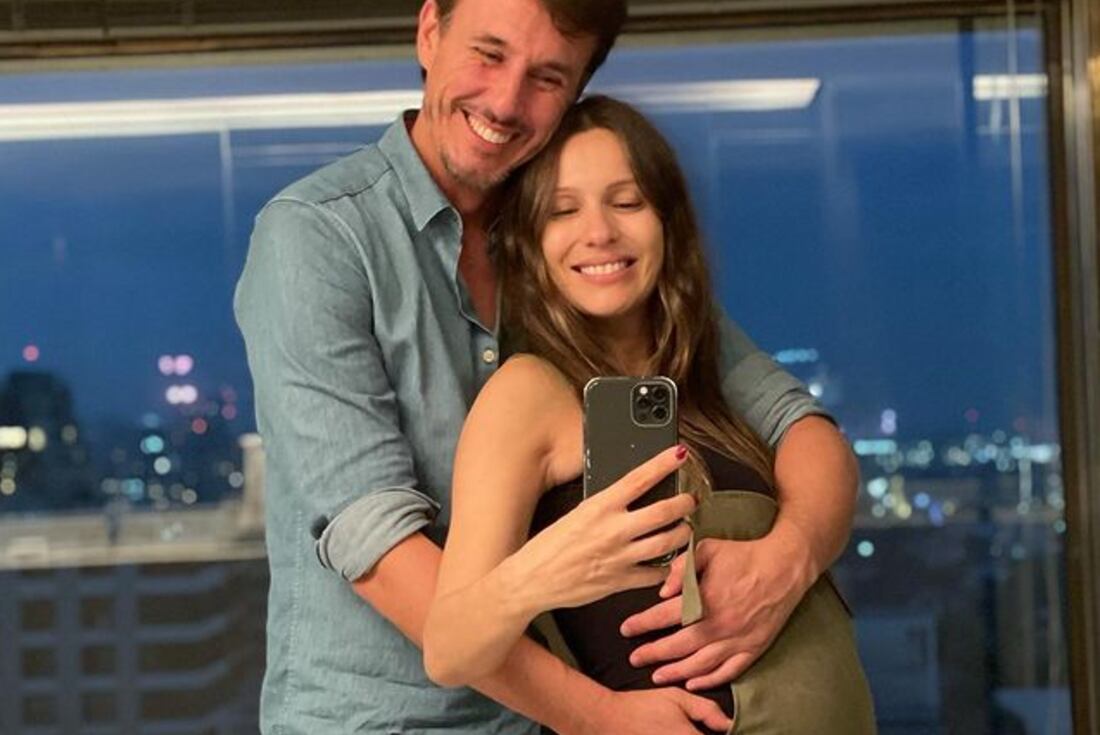 Pampita y Roberto García Moritán. (Instagram)