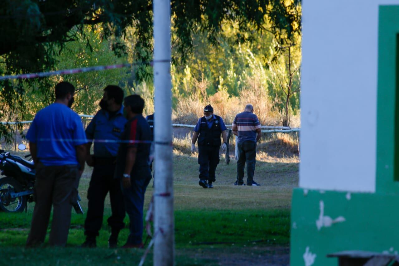 Hirió a puñaladas a su pareja, mató a un amigo gremialista y fue detenido