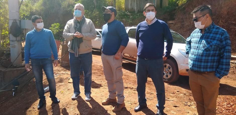 El diputado provincial Hugo Passalacqua visitó la obra de la toma de agua en Paticuá.