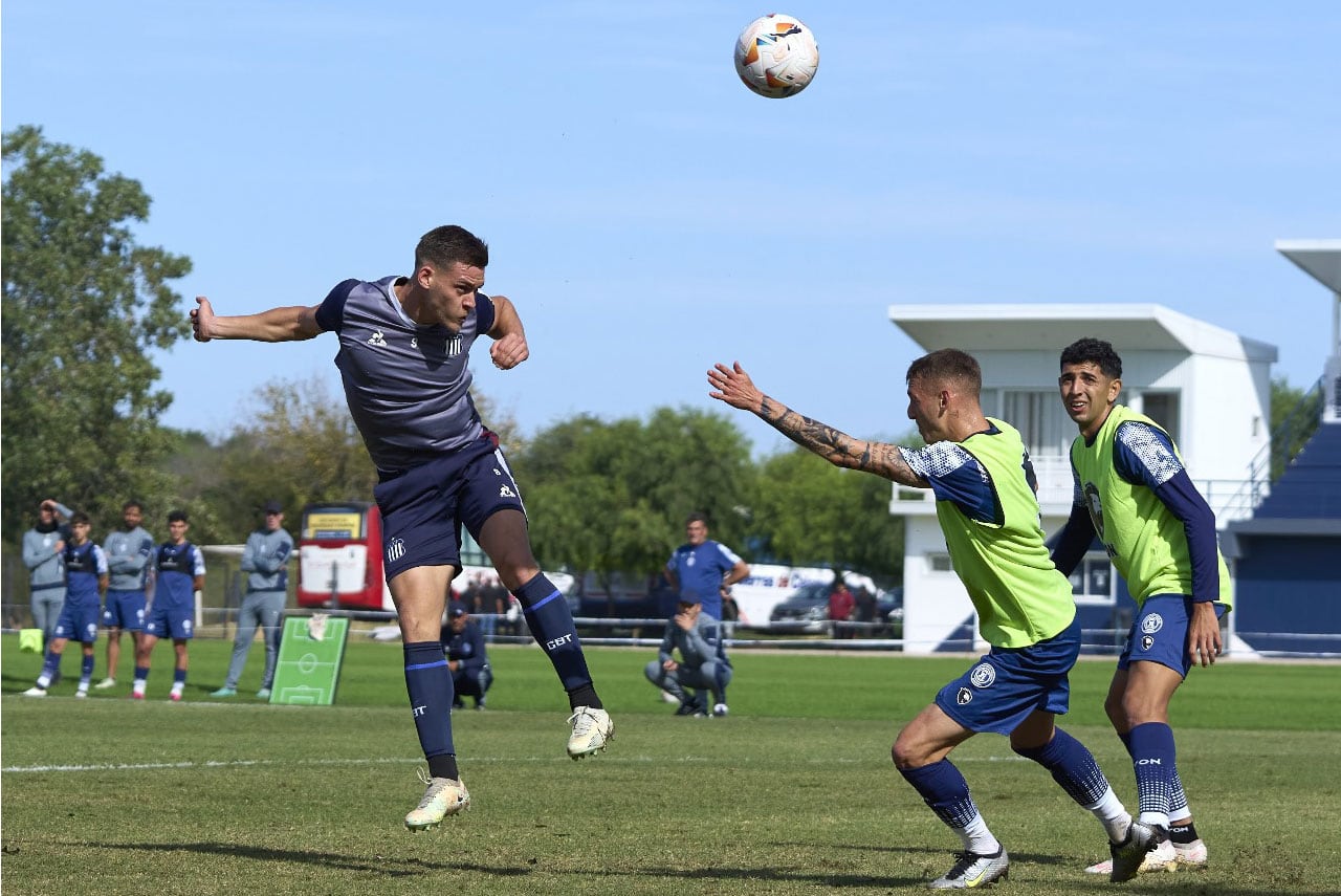 Federico Girotti, delantero de Talleres, en el amistoso con Independiente Rivadavia. (Prensa Talleres)